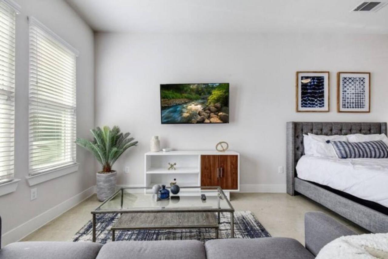 Vibrant Downtown Studio Wifi Pool Gym San Antonio Bagian luar foto